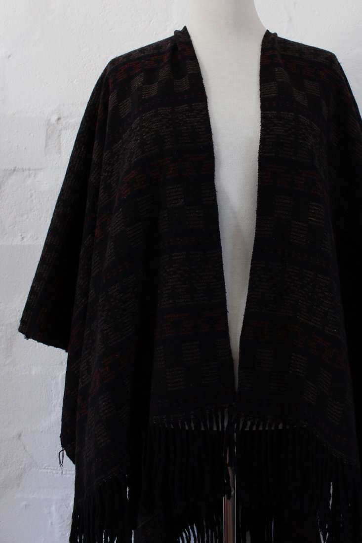 VINTAGE KNIT BLACK COVER-UP SHAWL - ONE SIZE