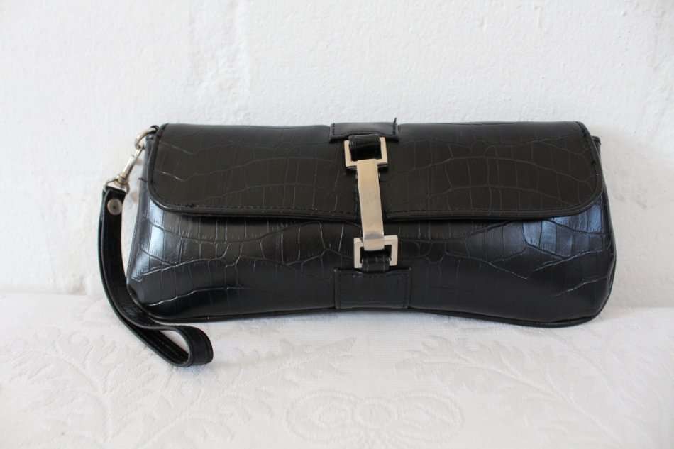 VINTAGE FAUX CROCODILE PRINT BLACK EVENING CLUTCH BAG