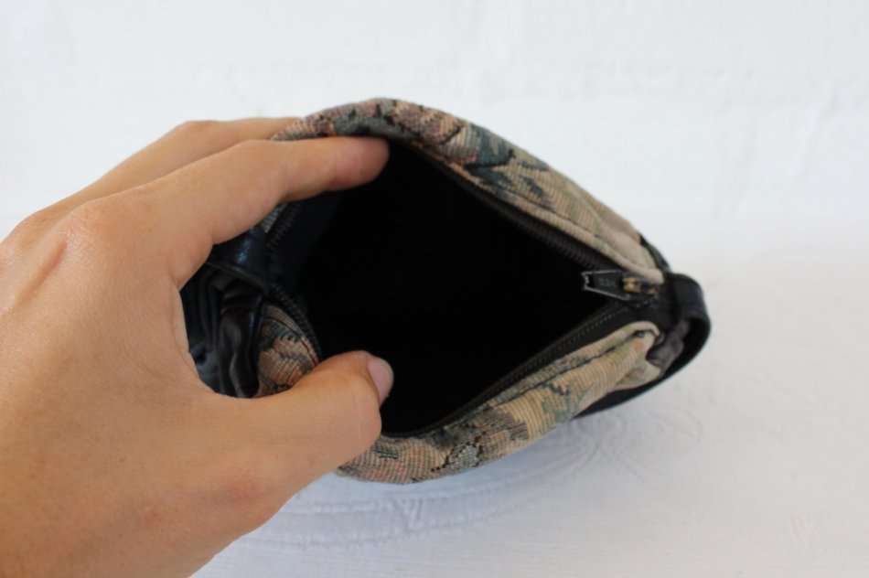 VINTAGE FLORAL TAPESTRY NAVY GENUINE LEATHER SMALL HANDBAG BAG PURSE