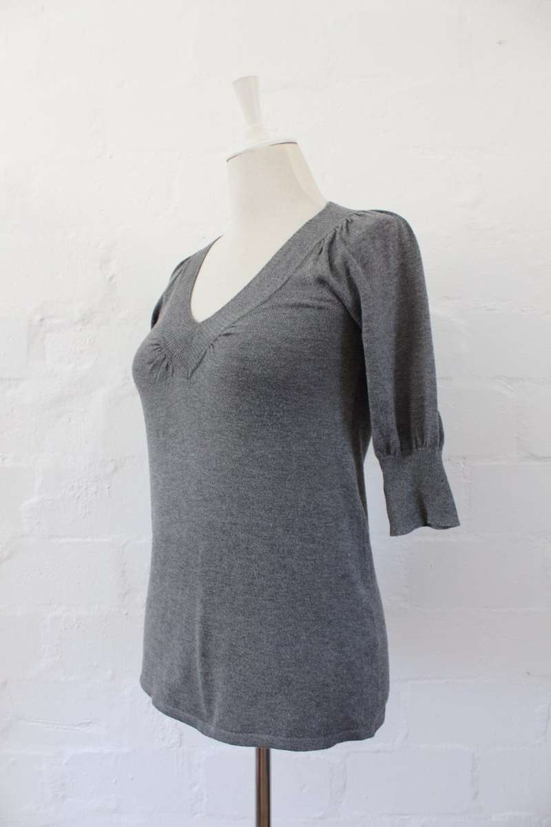 *MARION & LINDIE* DESIGNER GREY KNIT JERSEY TOP - SIZE M