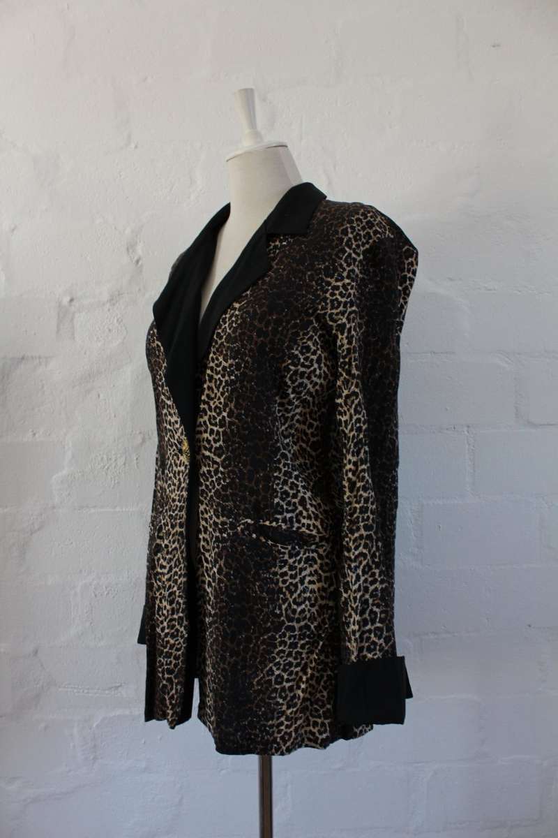 VINTAGE LEOPARD PRINT BLACK JACKET TOP - SIZE 12