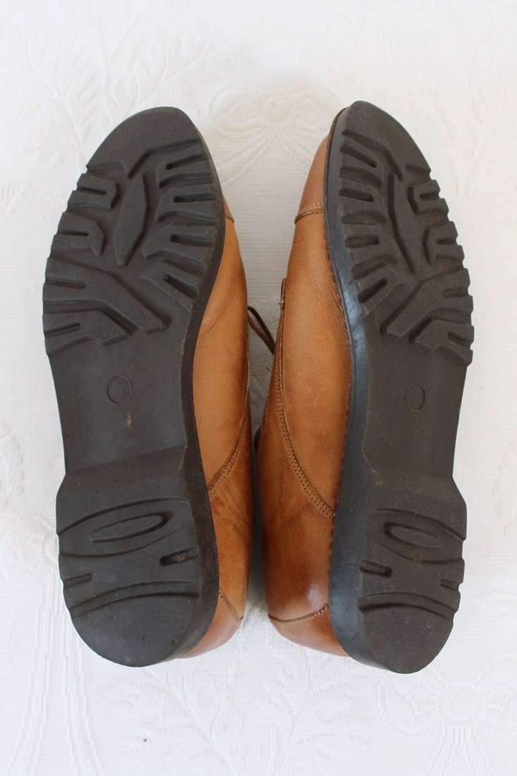 VINTAGE GENUINE LEATHER BROWN TAN OXFORD SHOES - SIZE 5