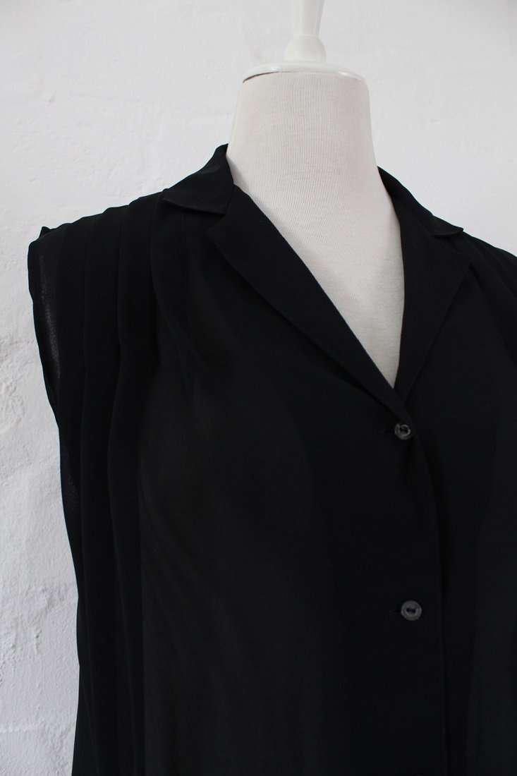 VINTAGE SLEEVELESS PLEATED BLACK BLOUSE SHIRT TOP - SIZE 12