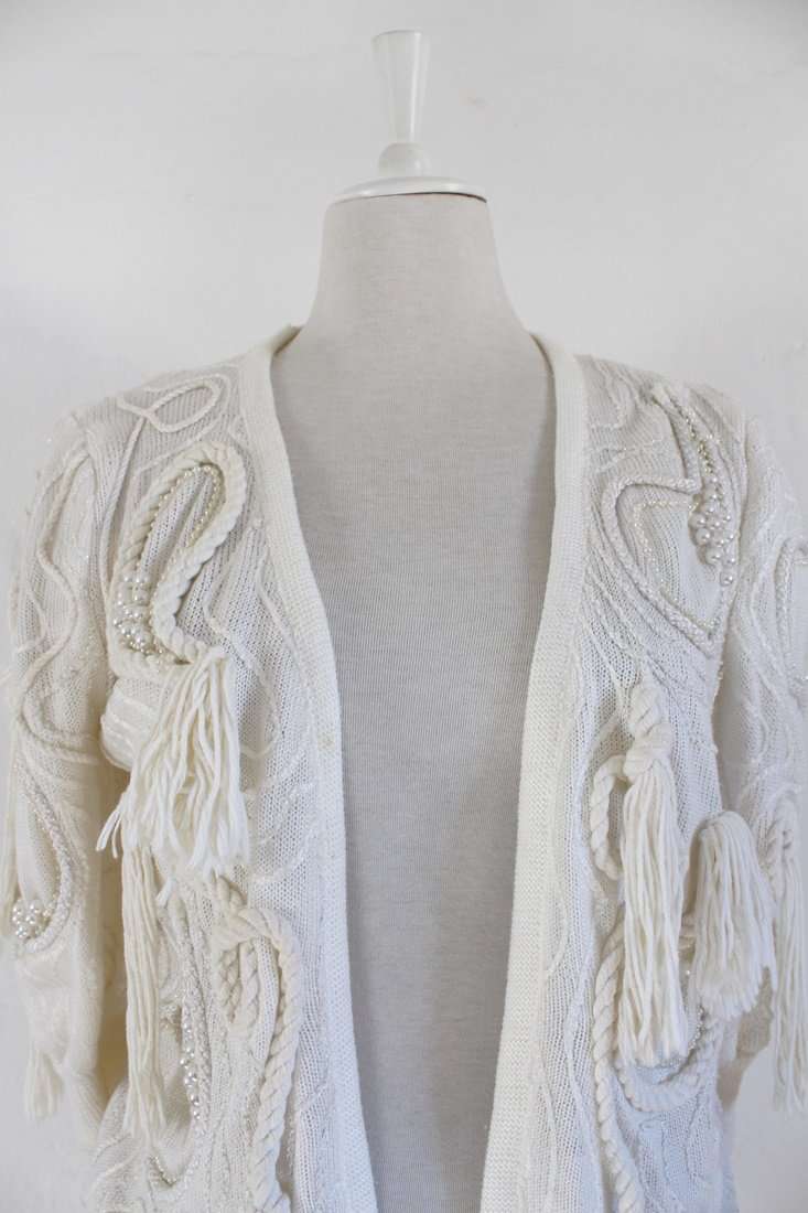VINTAGE WHITE TASSEL EMBROIDERED BEADED JERSEY CARDIGAN - SIZE M