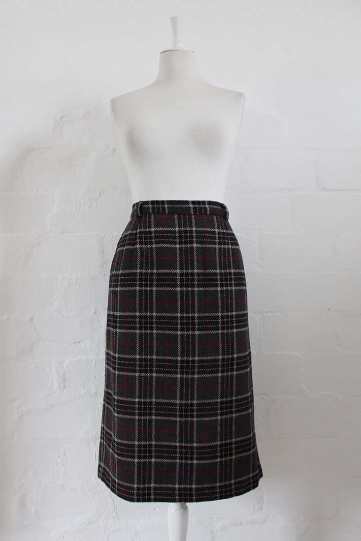 VINTAGE PLAID CHECK GREY RED PENCIL SKIRT - SIZE 12