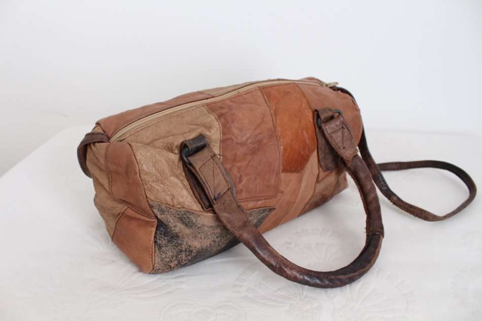 VINTAGE SOFT GENUINE LEATHER PATCH BROWN SHOULDER BAG HANDBAG