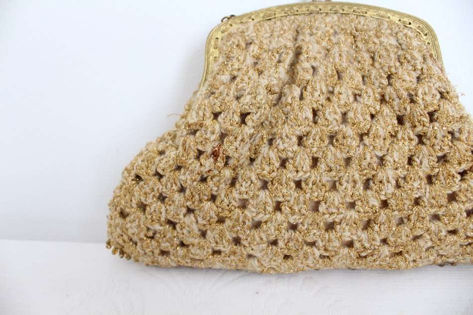 *SUMMER SALE - 50% OFF!* VINTAGE GOLD WOOL KNITTED BEADED EVENING BAG CLUTCH PURSE