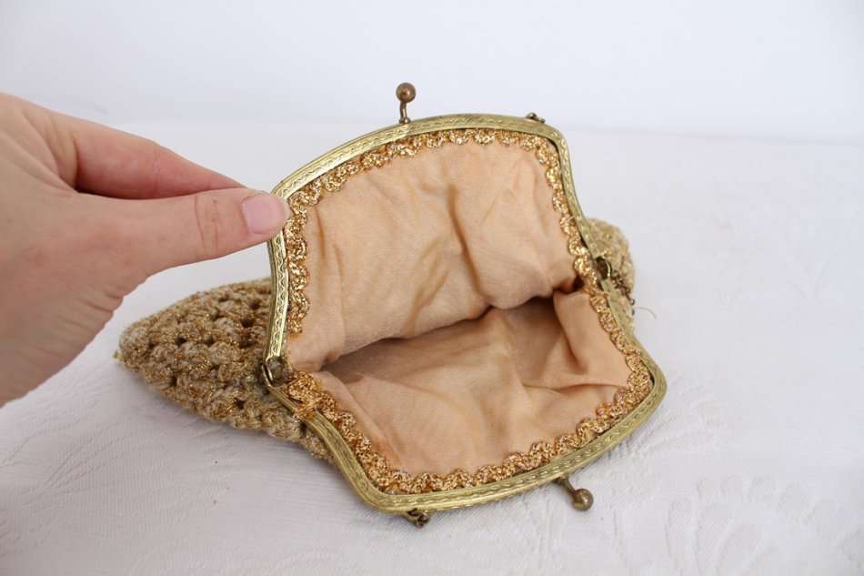 *SUMMER SALE - 50% OFF!* VINTAGE GOLD WOOL KNITTED BEADED EVENING BAG CLUTCH PURSE