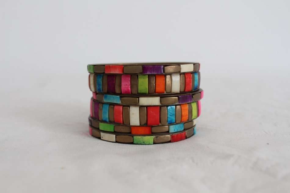 VINTAGE MULTICOLORED BONE INLAY BRASS INDIAN BANGLES BRACELETS