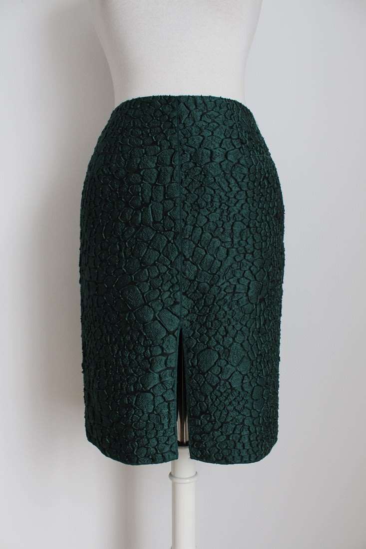 *NINA RICCI* DESIGNER GREEN TEXTURED SILK PENCIL SKIRT - SIZE 12