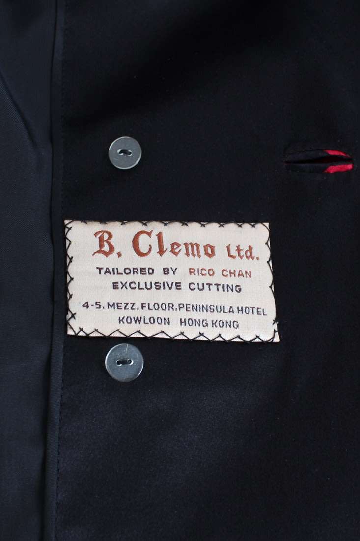 *FLASH SALE - 50% OFF!* VINTAGE HAND TAILORED SILK HOUNDSTOOTH CHECK TWO PIECE SUIT - SIZE 12