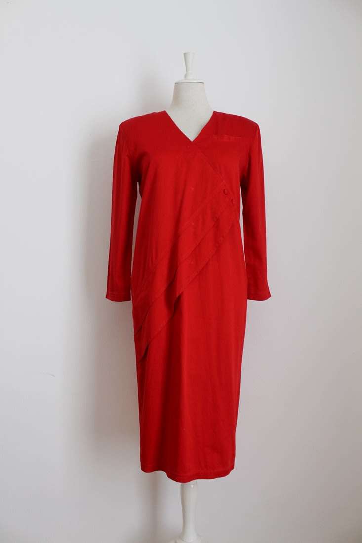 VINTAGE RED PLEATED BUTTON DOWN BACK LONG SLEEVE DRESS - SIZE 12