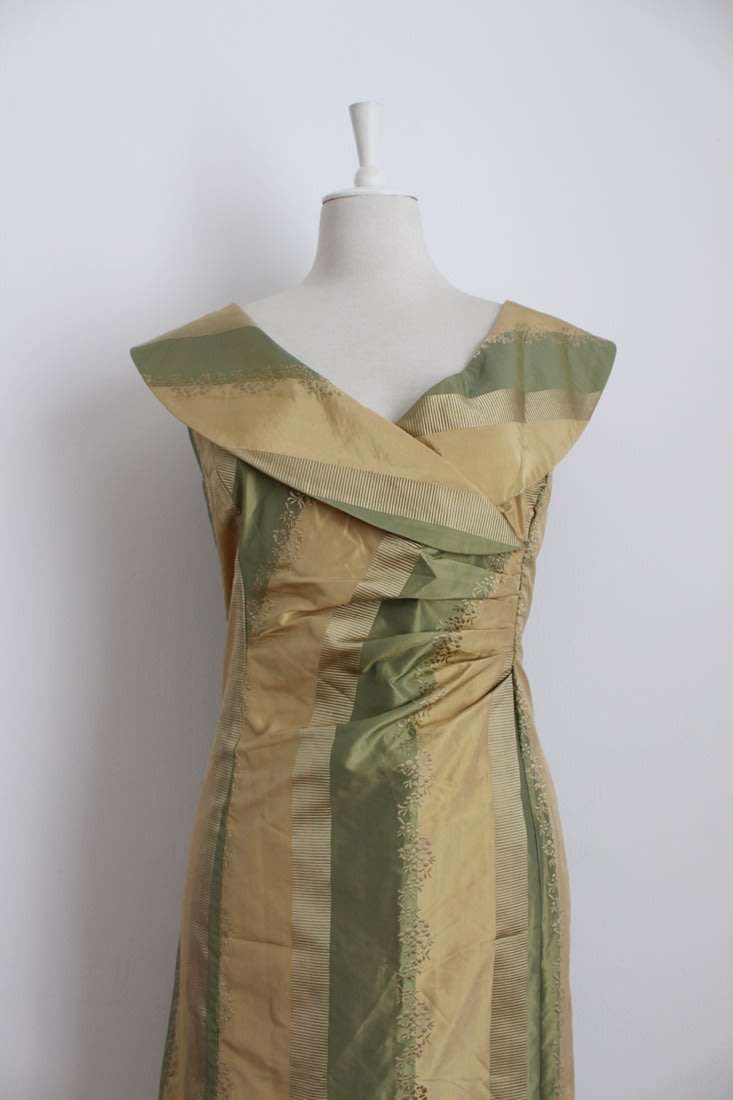 100% SILK VINTAGE GOLD GREEN STRIPED COCKTAIL FORMAL DRESS - SIZE 16