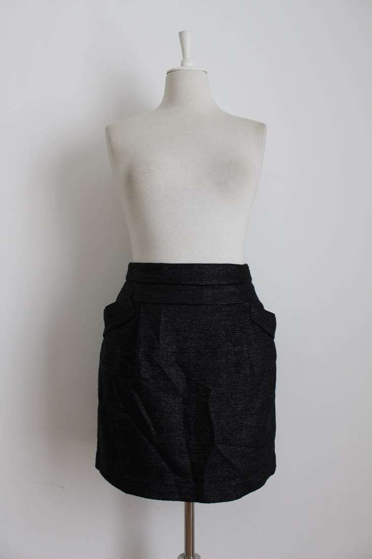 *COUNTRY ROAD* DESIGNER BLACK FITTED SKIRT - SIZE 10