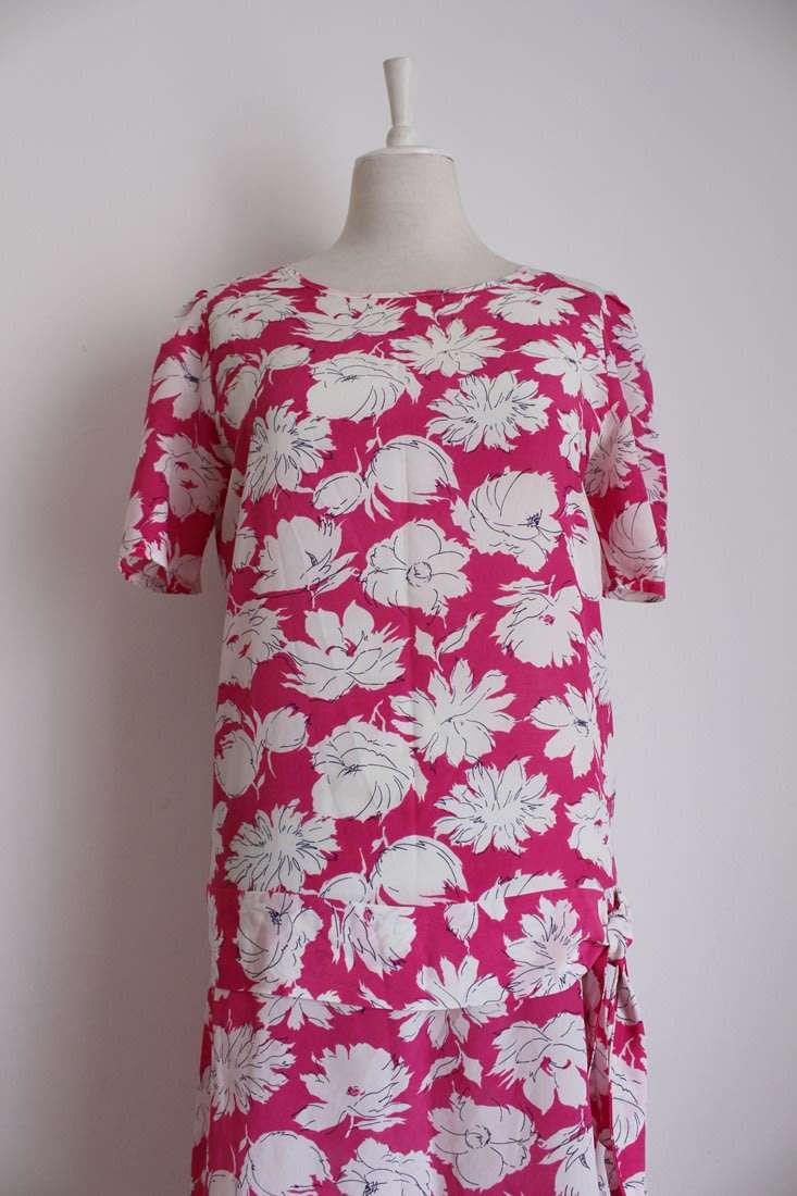 VINTAGE WHITE PINK FLORAL PRINT DROP WAIST DAY DRESS - SIZE 12