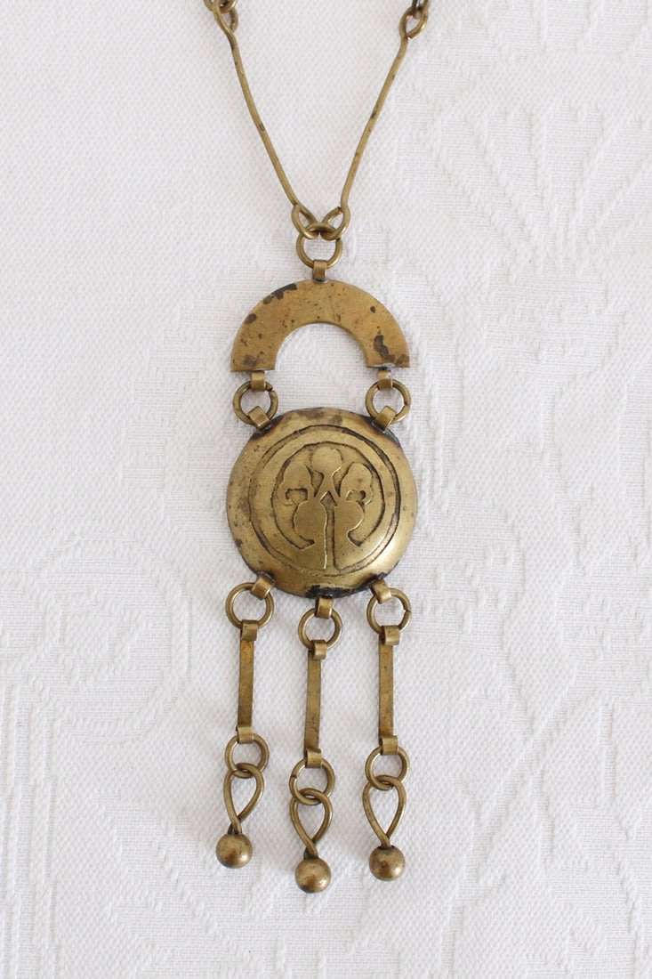 VINTAGE BRASS HAND MADE PENDANT NECKLACE