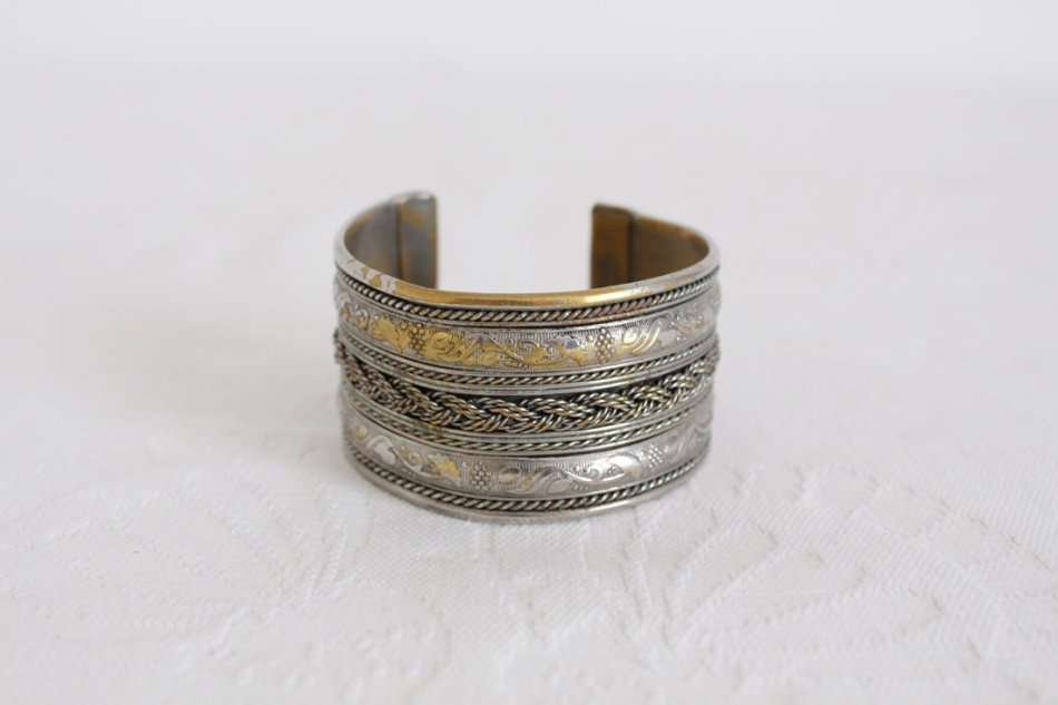 VINTAGE SILVER PLATED BRASS EMBOSSED CUFF BANGLE BRACELET