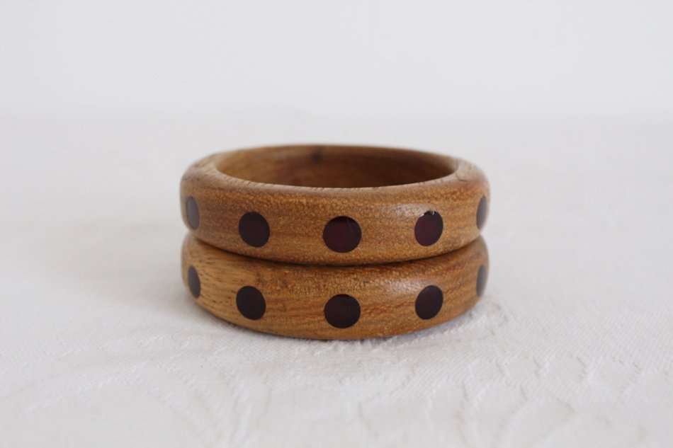 VINTAGE OAK WOODEN SPOTTED BANGLES BRACELETS