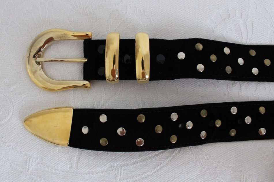 VINTAGE GENUINE SUEDE LEATHER BLACK STUDDED BELT