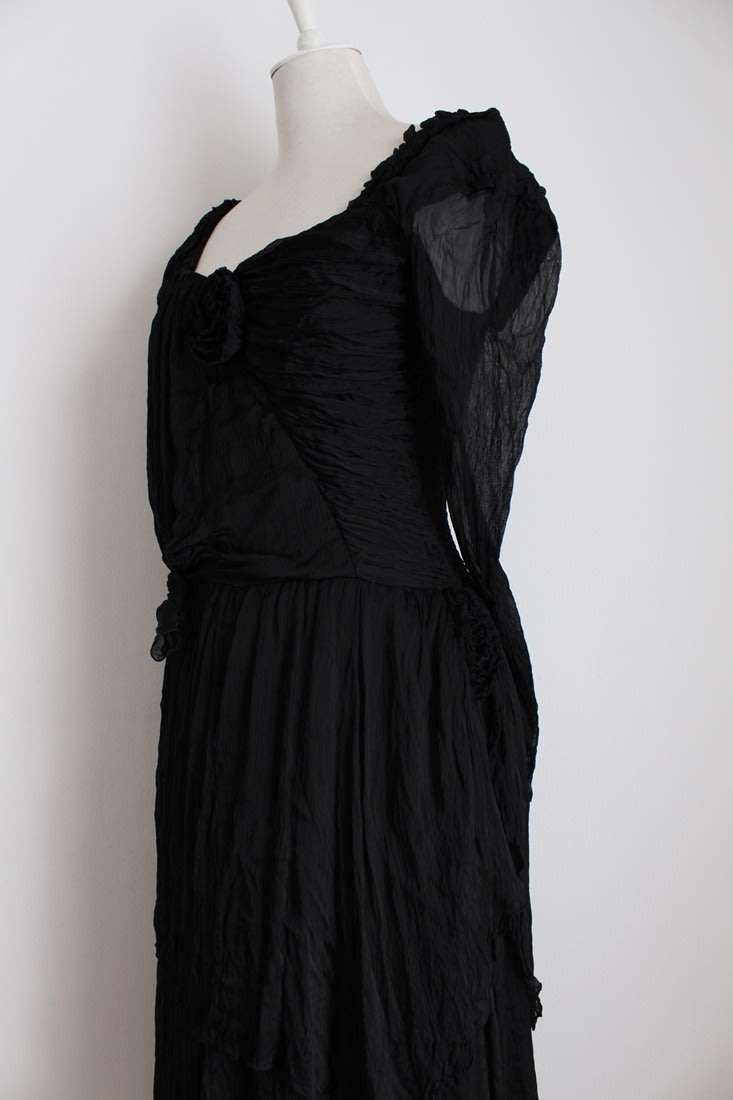 VINTAGE CHIFFON RUCHED BLACK TIERED COCKTAIL EVENING DRESS - SIZE 10