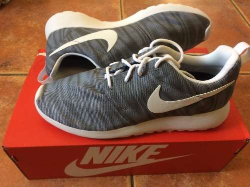 NIKE Womens Roshe One Print UK 6