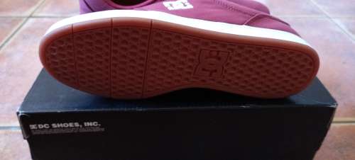 DC Men`s Crisis 2 Rio Red Sneaker UK 8