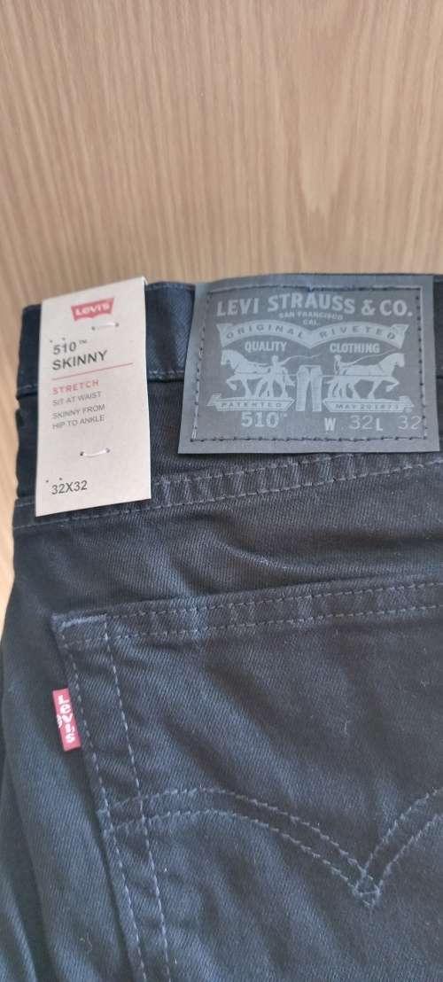 Levi`s 510  Skinny Men`s Jeans Black W32 L32