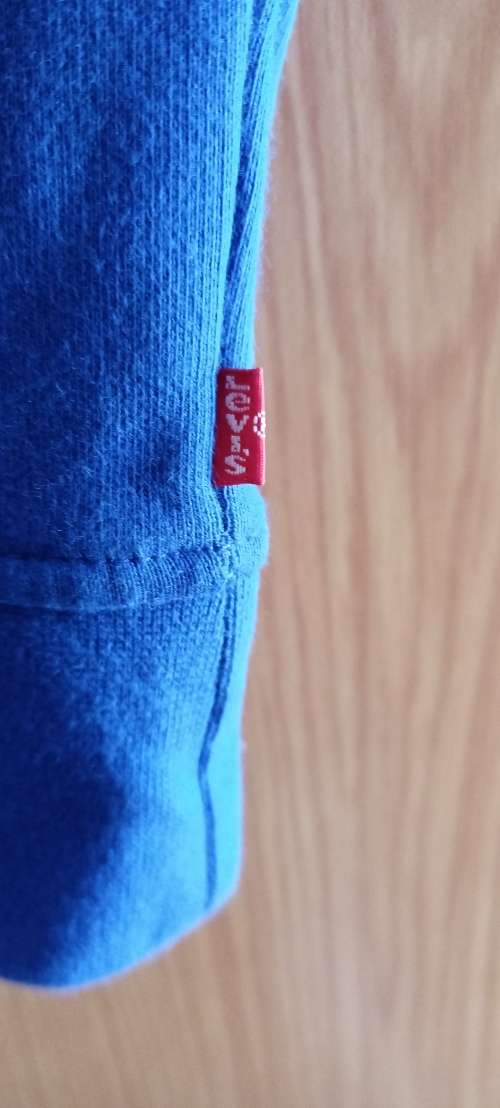 Levi`s Men`s Relaxed Graphic Hoodie Blue Large