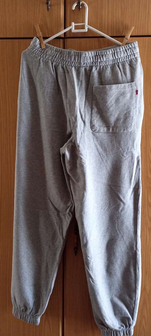 Levi`s Men`s Sweatpants Grey Medium