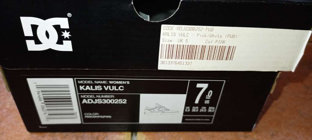 DC Women`s Kalis Vulc Sneaker UK 5