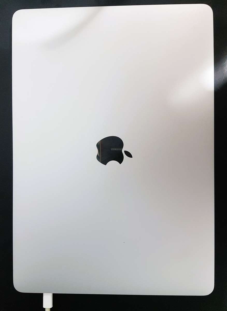 2019 Macbook Air (Including Adam adapter)