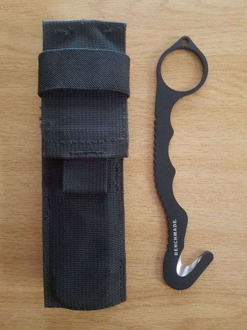 BENCHAMDE 8 HOOK KNIFE