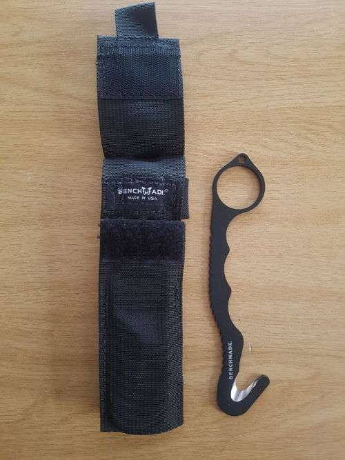 BENCHAMDE 8 HOOK KNIFE