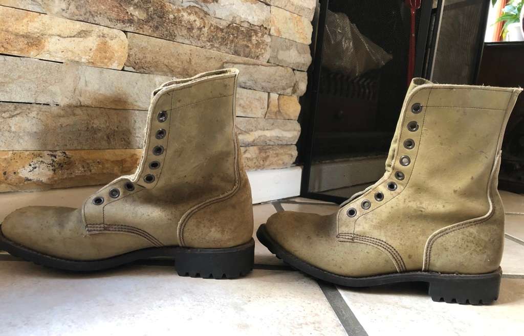 SANDF EXPERIMENTAL GREEN COMBAT BOOTS - VERY SCARCE ITEM