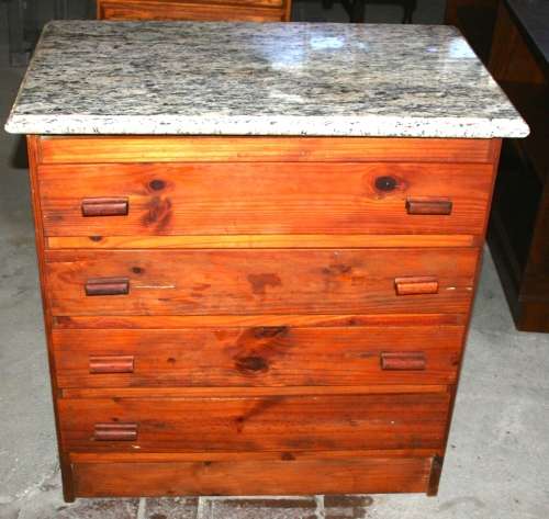 A BEAUTIFUL 4 DRAWER CHEST OF DRAWERS  WITH A MARBLE TOP STUNNING FURNITURE!!!