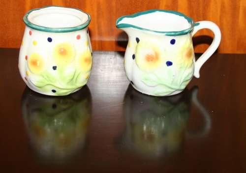 A COLORFUL BREAKFAST SET WITH MILK CREAMER & SUGAR BOWL STUNNING!!