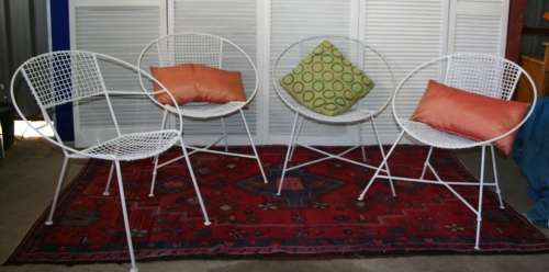 FOUR FANTASTIC VINTAGE STYLE WHITE STEEL CHAIRS VINTAGE RETRO!!!