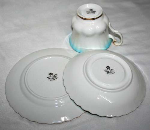 ROYAL ALBERT RAINBOW FIVE TRIO SETS - Romantic - Exuberant - Beautiful - Feminine