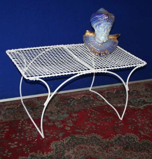 A GORGEOUS VINTAGE WIRE TABLE - BEAUTIFUL GARDEN FURNITURE!!!