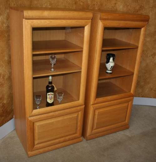 TWO SPECTACULAR ROCHESTER GLASS DISPLAY CUPBOARDS USE IT FOR A LIQOUR CABINET STUNNING -BID PER EACH