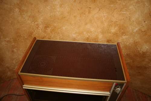 A Vintage Salton Entertainer double hot tray & warmer drawer in good condition!!!