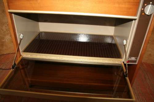 A Vintage Salton Entertainer double hot tray & warmer drawer in good condition!!!