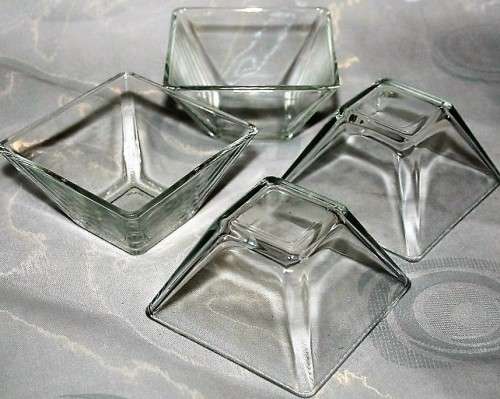 VERY HANDY TO HAVE SQUARE SHAPED CLEAR GLASS BONE OR SAUCE DISHES -