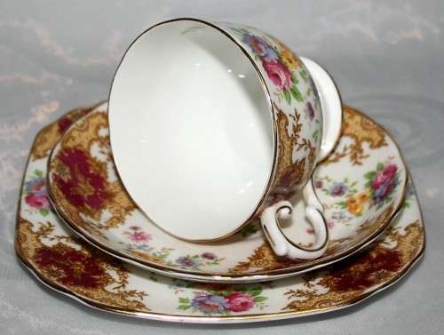 A gorgeous Tuscan English bone china trio set The Naples pattern "PROVENCE" Lots of Gold, Deep Red!