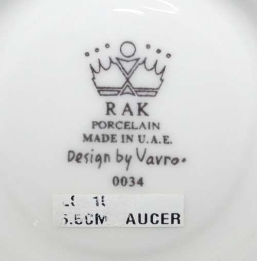 A gorgeous Tuscan English bone china trio set The Naples pattern "PROVENCE" Lots of Gold, Deep Red!