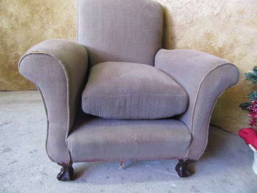 WOW!!! A STUNNING VINTAGE BALL & CLAW SINGLE RECOVER IN YOUR OWN STYLE!!!