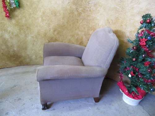 WOW!!! A STUNNING VINTAGE BALL & CLAW SINGLE RECOVER IN YOUR OWN STYLE!!!