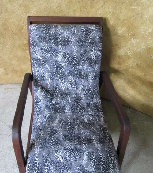 A AWESOME RERO VINTAGE STYLE COMFORTABLE ARM CHAIR RETRO CHIC