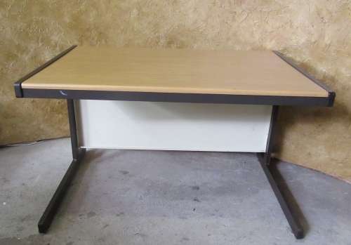 A FANTASTIC VINTAGE DESK - FOR THE OFFICE GARAGE OR USE IT FOR TABLE ON THE PATIO