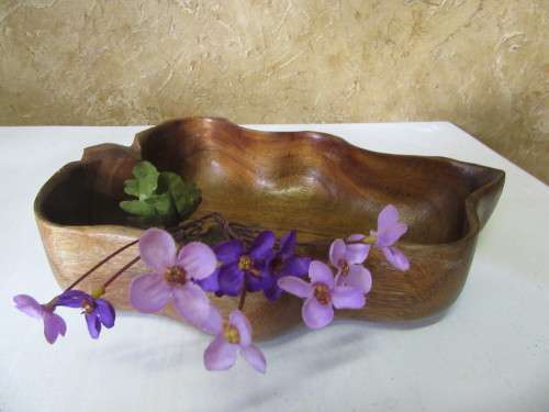 Wonderful wooden salad bowl a large leaf shaped salad bowl, stunning Vintage bowl!!!